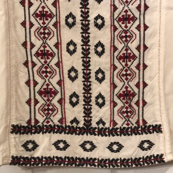 Embroidered top with red & black stitching - Picture 3 of 4